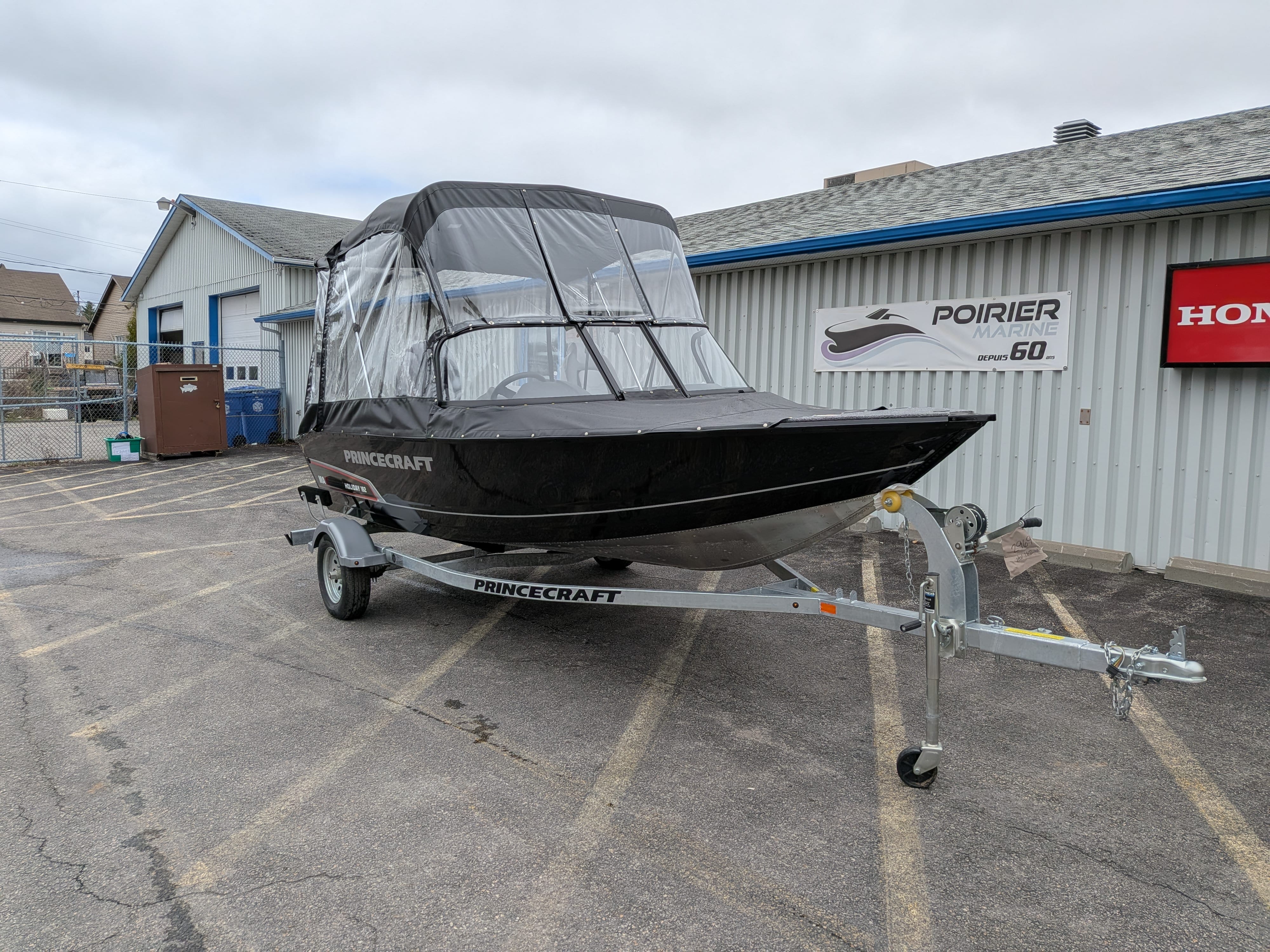 2026 Holiday 162 WS MAX, 60HP (stock 29685)