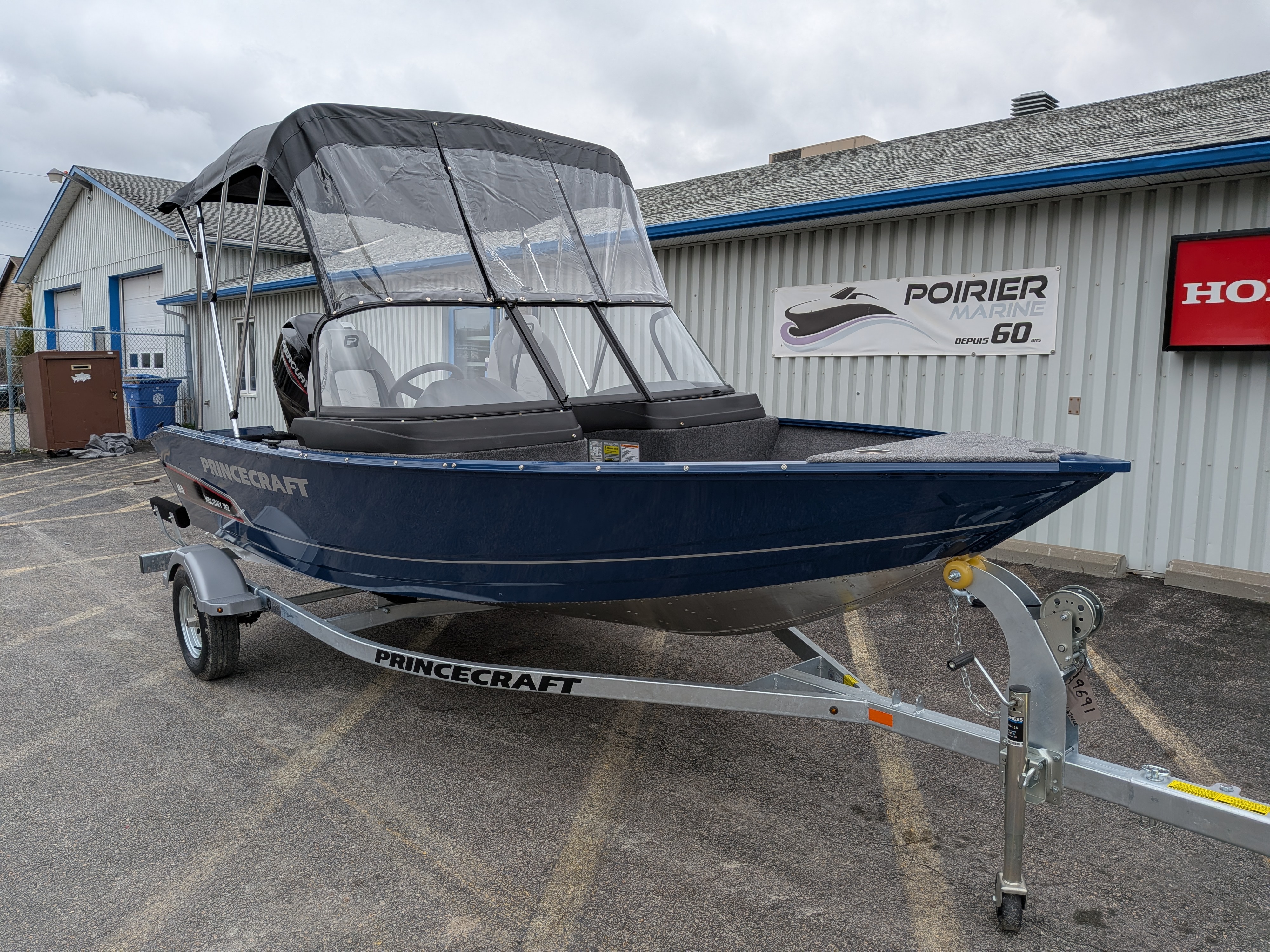 2026 Holiday 162 WS MAX, 60HP  (Stock # 29691)