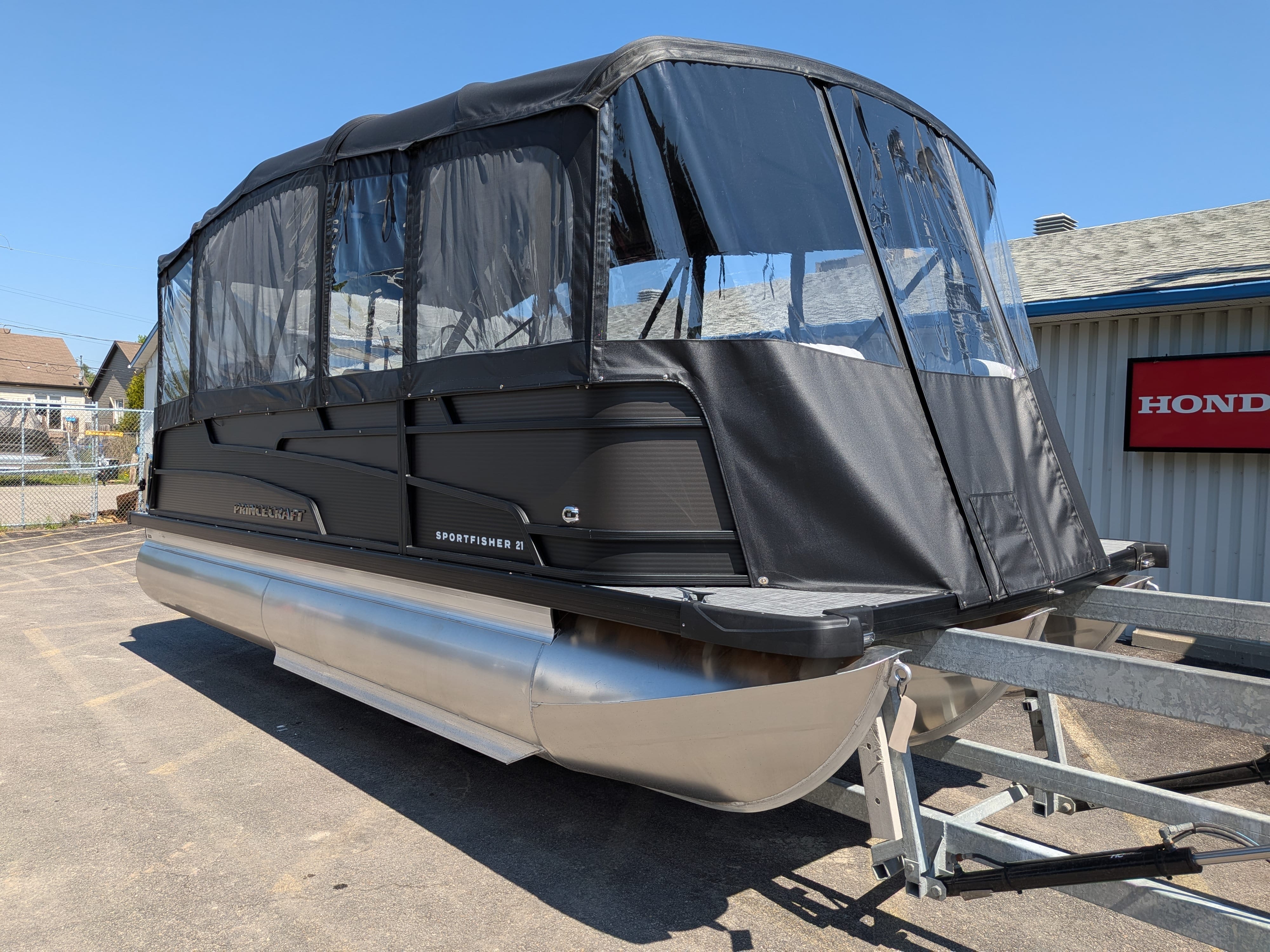 2026 Sportfisher 21 2RS,  115 ProXS config Sport. (Stock # 29724)